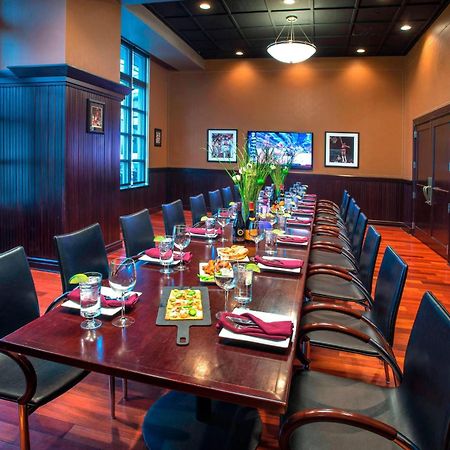 Marriott Philadelphia West Hotel West Conshohocken Restaurant photo